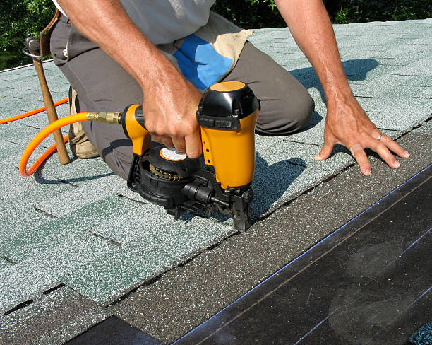 Best Roof Maintenance Services  in Benwood, WV